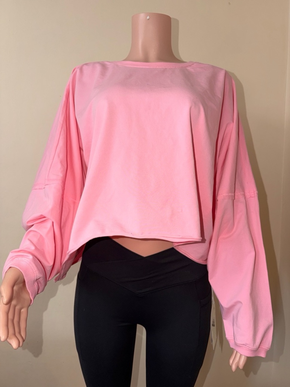 JoyLab Pink Boxy Cropped Sweatshirt